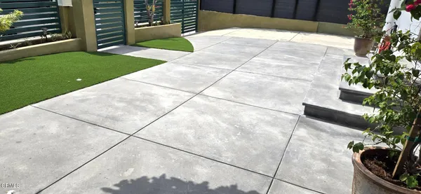 $3,300 | 1121 La Puerta Street, Los Angeles, CA 90023