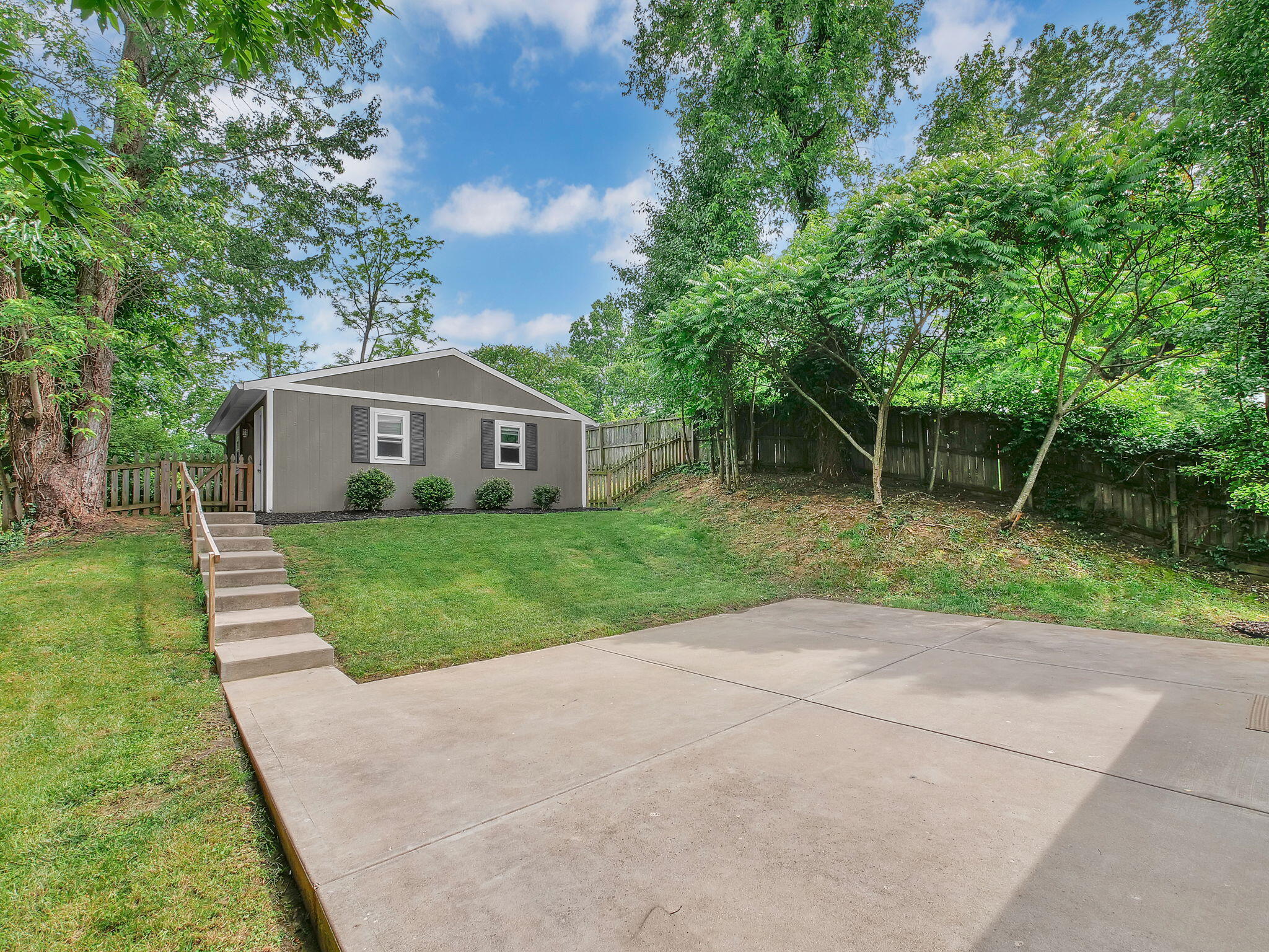 1607 Amsterdam Road Fort Wright, KY 41011 - Photo 33 of 36