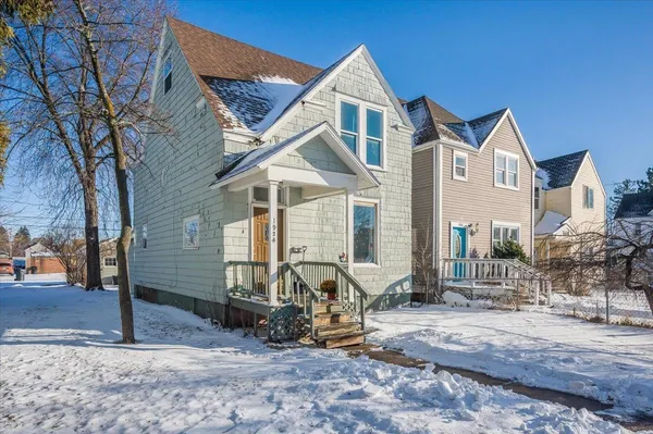 $225,000 | 1924 Banks Avenue, Superior, WI 54880