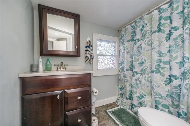 $237,500 | 1924 Banks Avenue, Superior, WI 54880