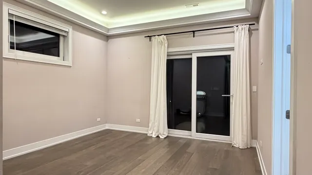 $4,450 | 2930 North Lincoln Avenue, Unit 2, Chicago, IL 60657