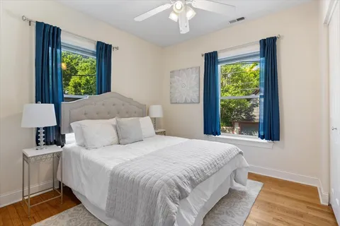 $375,000 | 1226 Elmwood Avenue, Unit 1W, Evanston, IL 60202