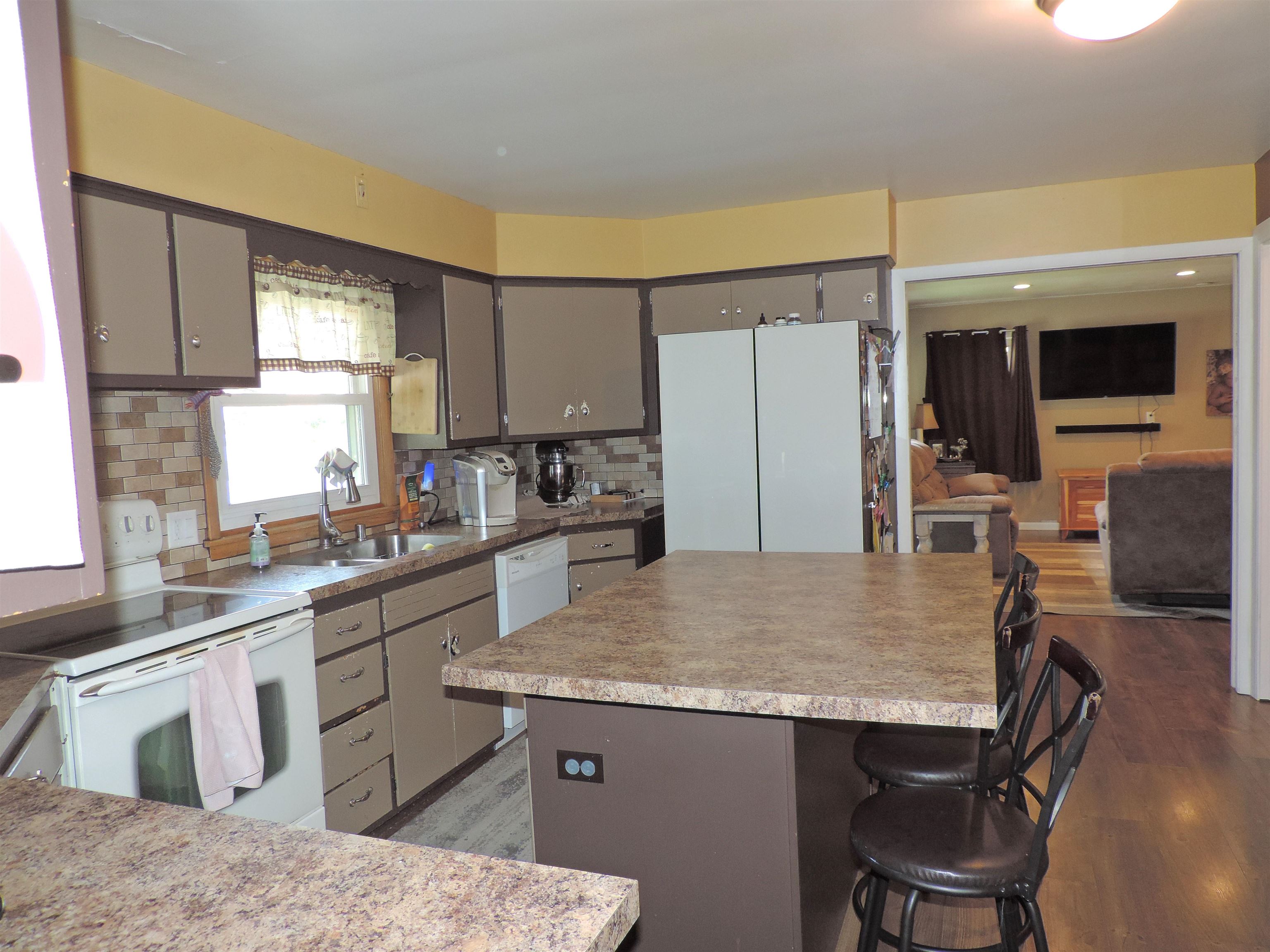 1155 Nachreiner Avenue Plain, WI 53577 - Photo 8 of 27