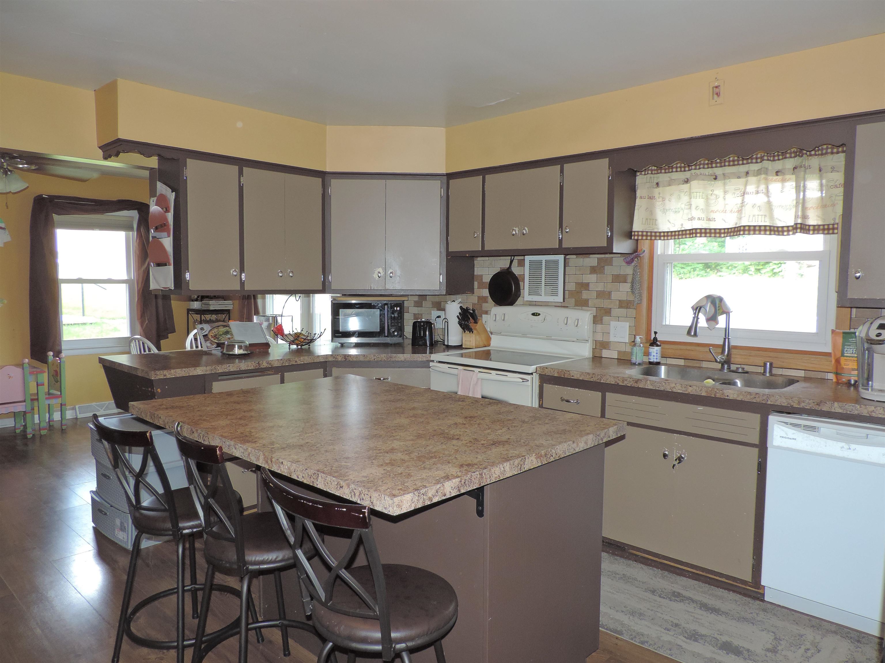 1155 Nachreiner Avenue Plain, WI 53577 - Photo 9 of 27