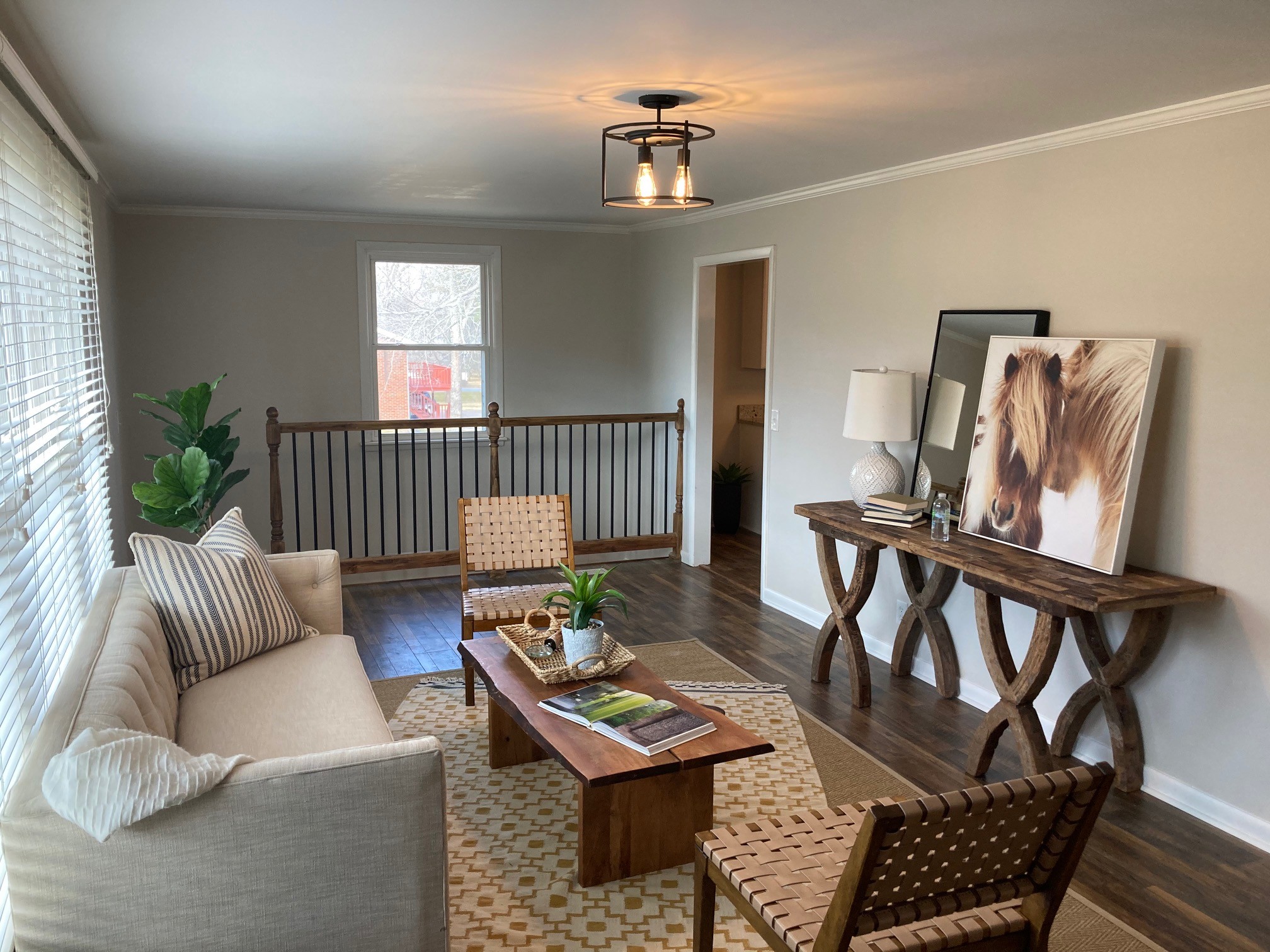 129 Cherokee Road Hendersonville, TN 37075 - Photo 3 of 26 Gallery Image 3