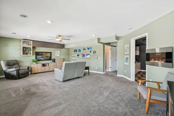 $699,900 | 11071 Sundance Ridge, Dayton, MN 55369