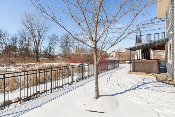 $699,900 | 11071 Sundance Ridge, Dayton, MN 55369