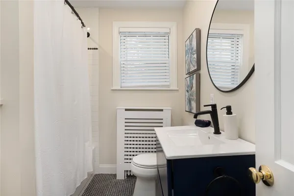 $7,000 | 45 Ayrault Street, Newport, RI 02840