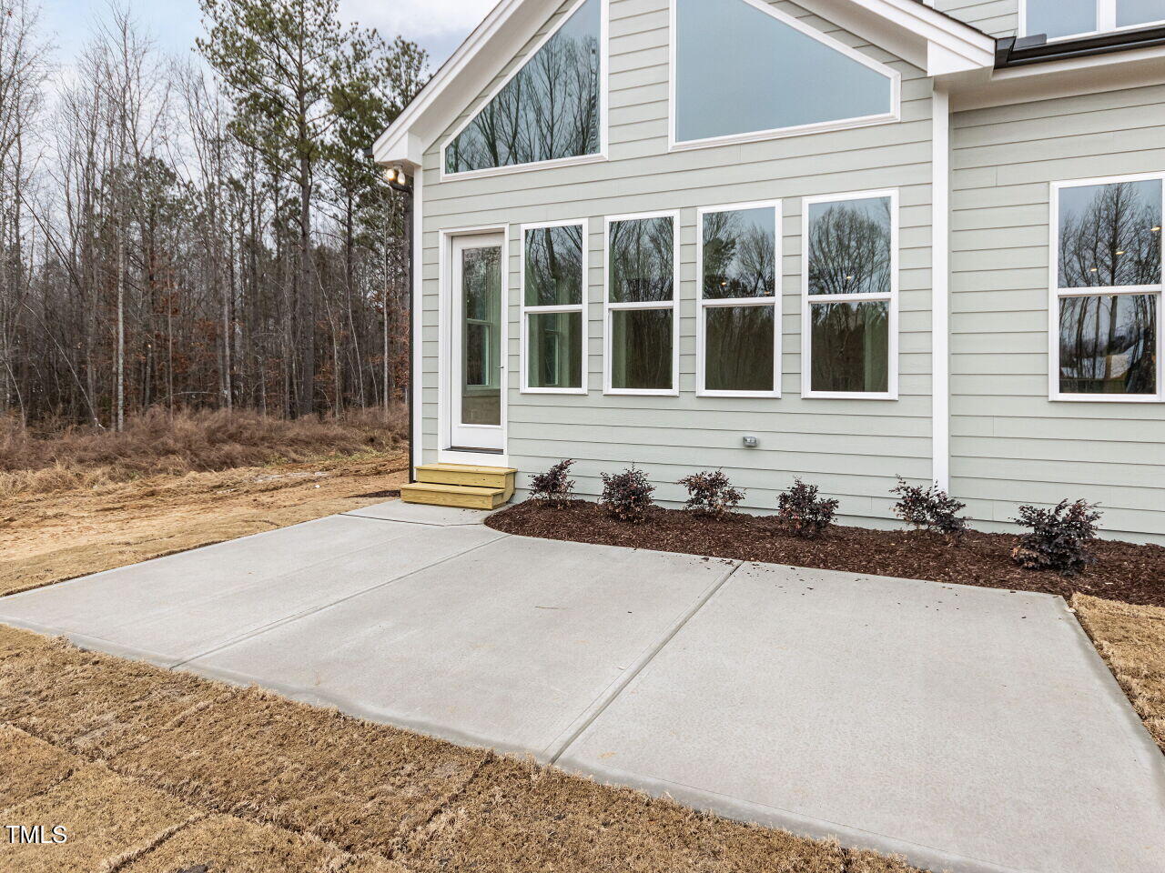 1613 Level Stream Road Wendell, NC 27591 - Photo 43 of 60 042-1280x960-patio