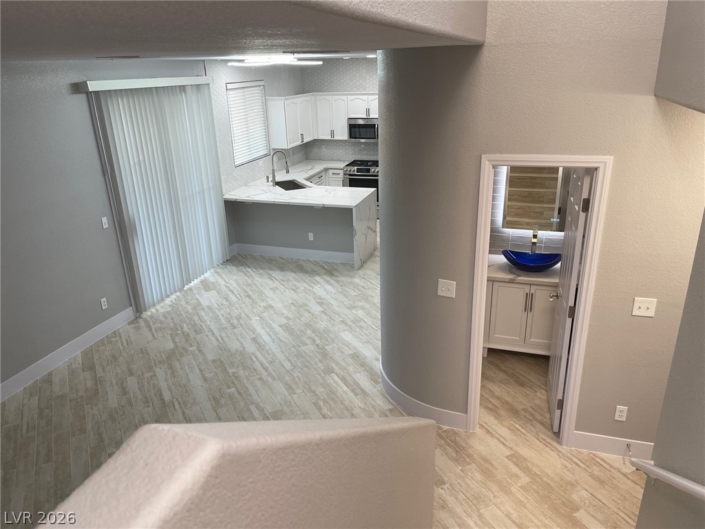 1194 Stormy Valley Road Las Vegas, NV 89123 - Photo 4 of 31 KITCHEN & DINING