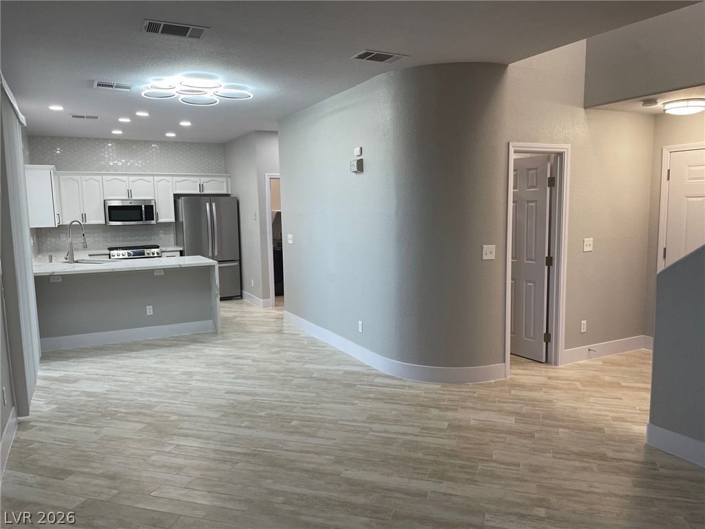 1194 Stormy Valley Road Las Vegas, NV 89123 - Photo 5 of 31 KITCHEN & DINING