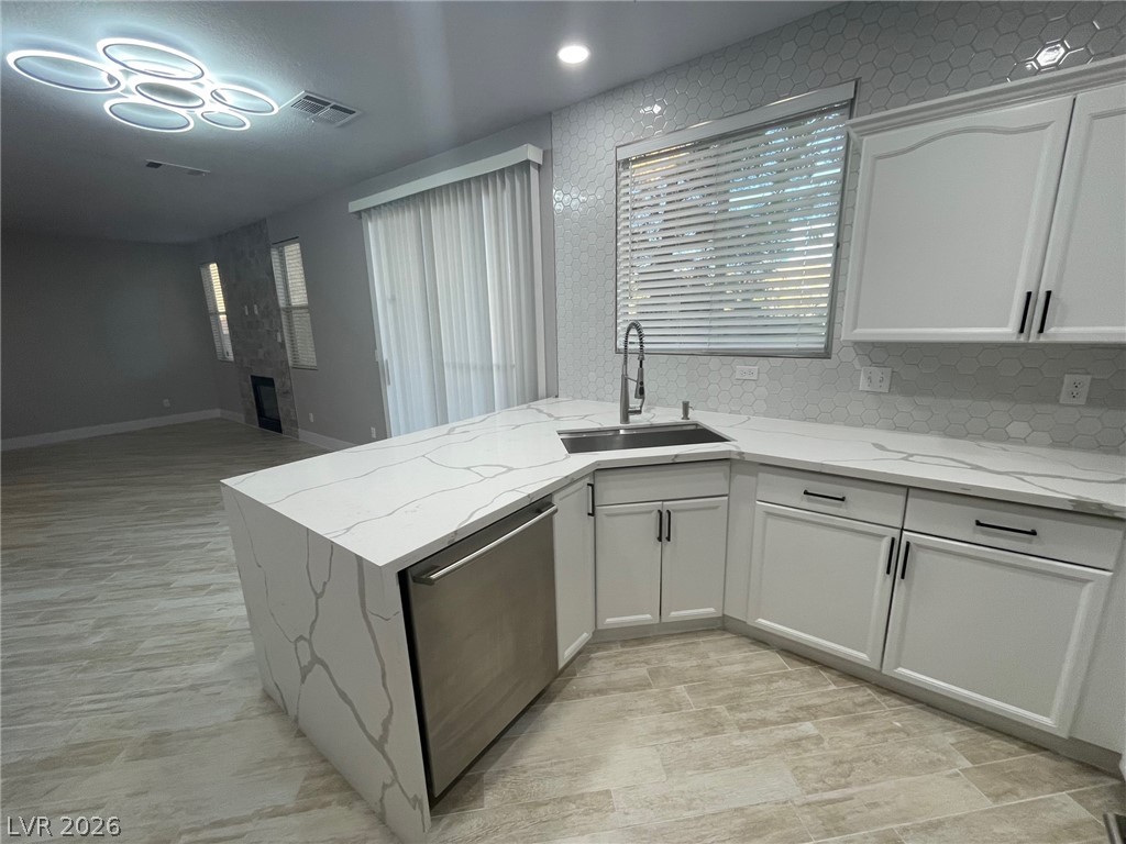 1194 Stormy Valley Road Las Vegas, NV 89123 - Photo 9 of 31 KITCHEN