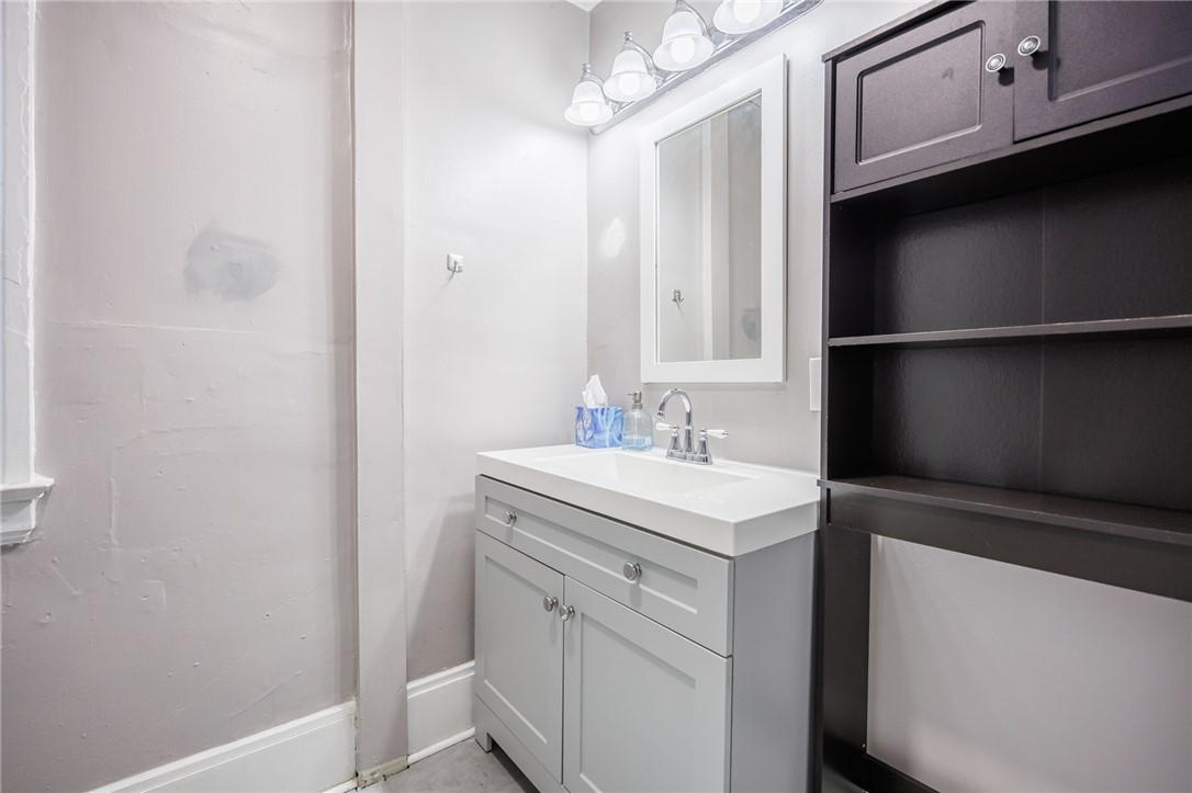 336 Melville Street Rochester, NY 14609 - Photo 10 of 29