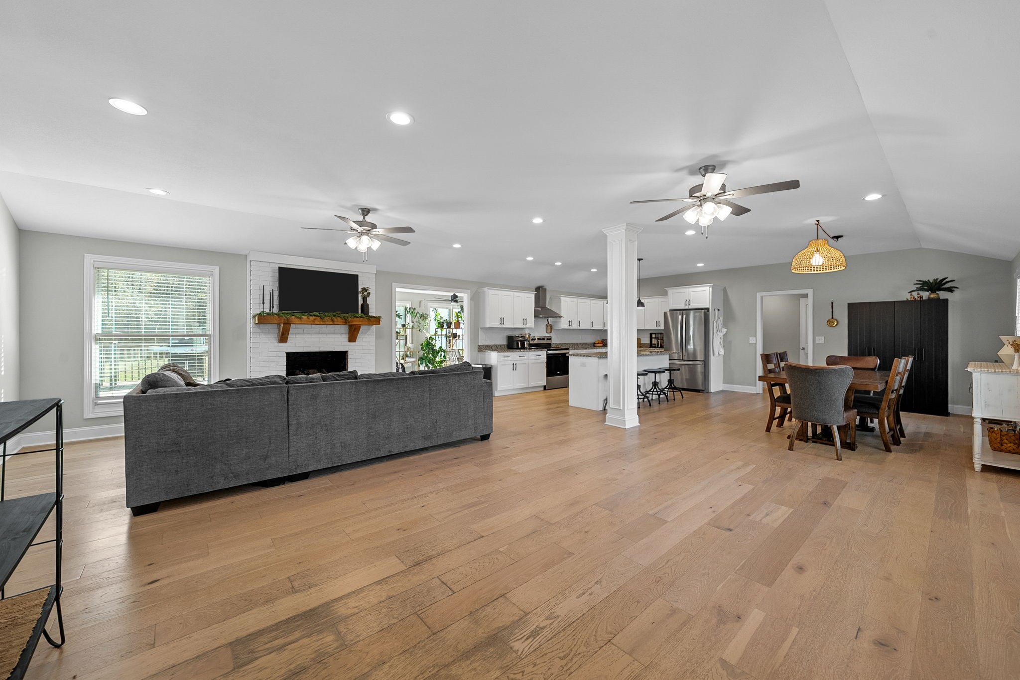 412 Belmont Road Clarksville, TN 37040 - Photo 11 of 60