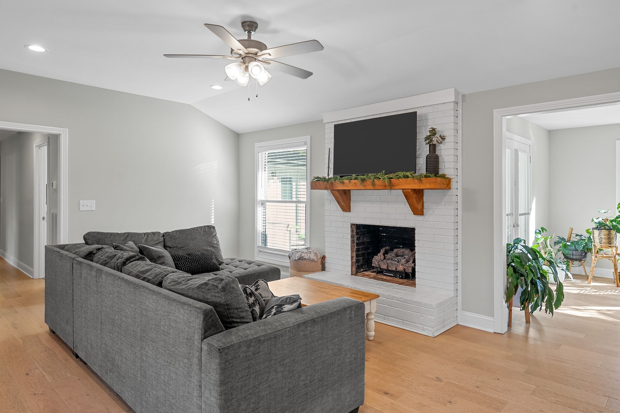 412 Belmont Road Clarksville, TN 37040 - Photo 14 of 60