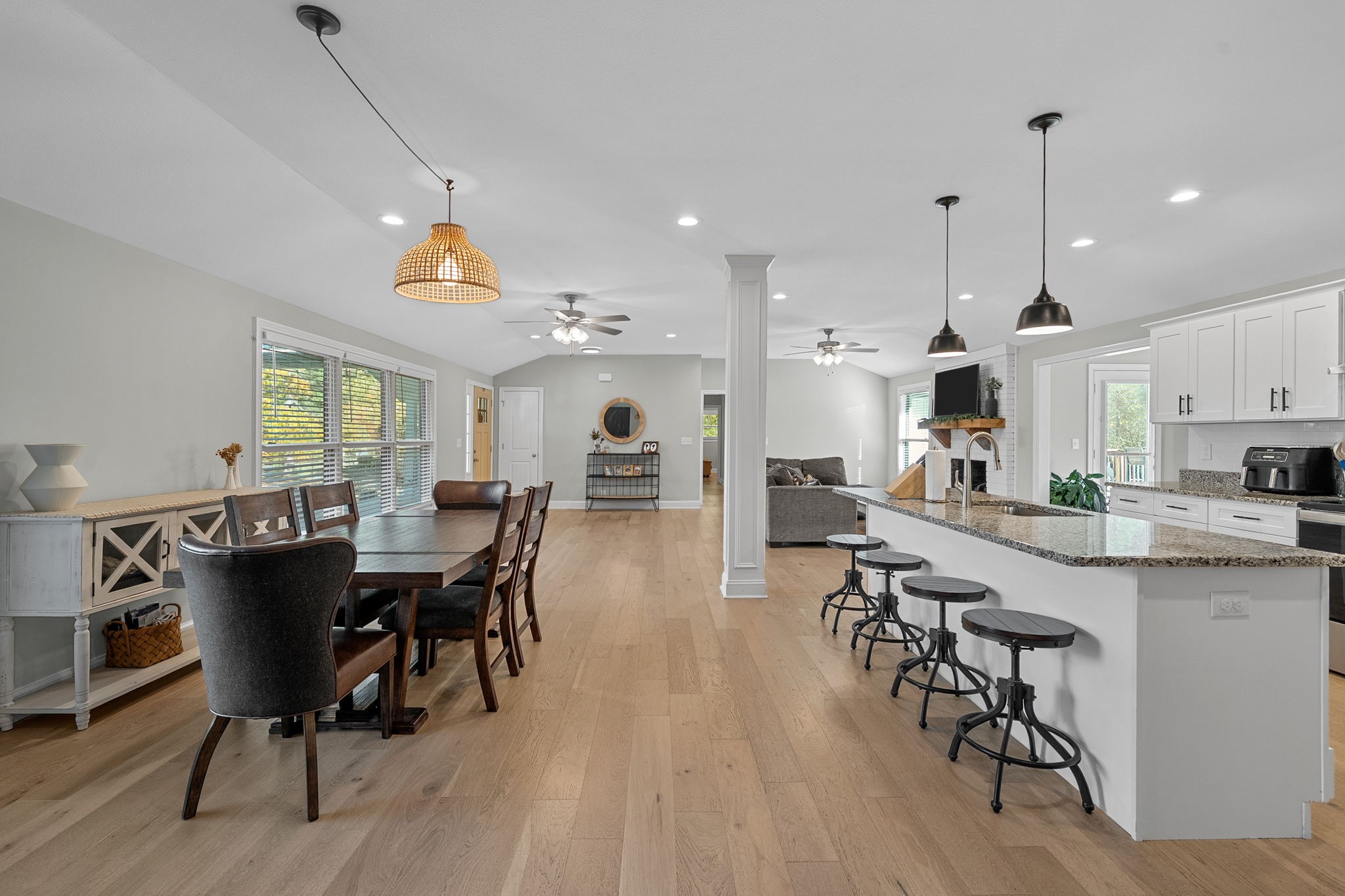 412 Belmont Road Clarksville, TN 37040 - Photo 17 of 60