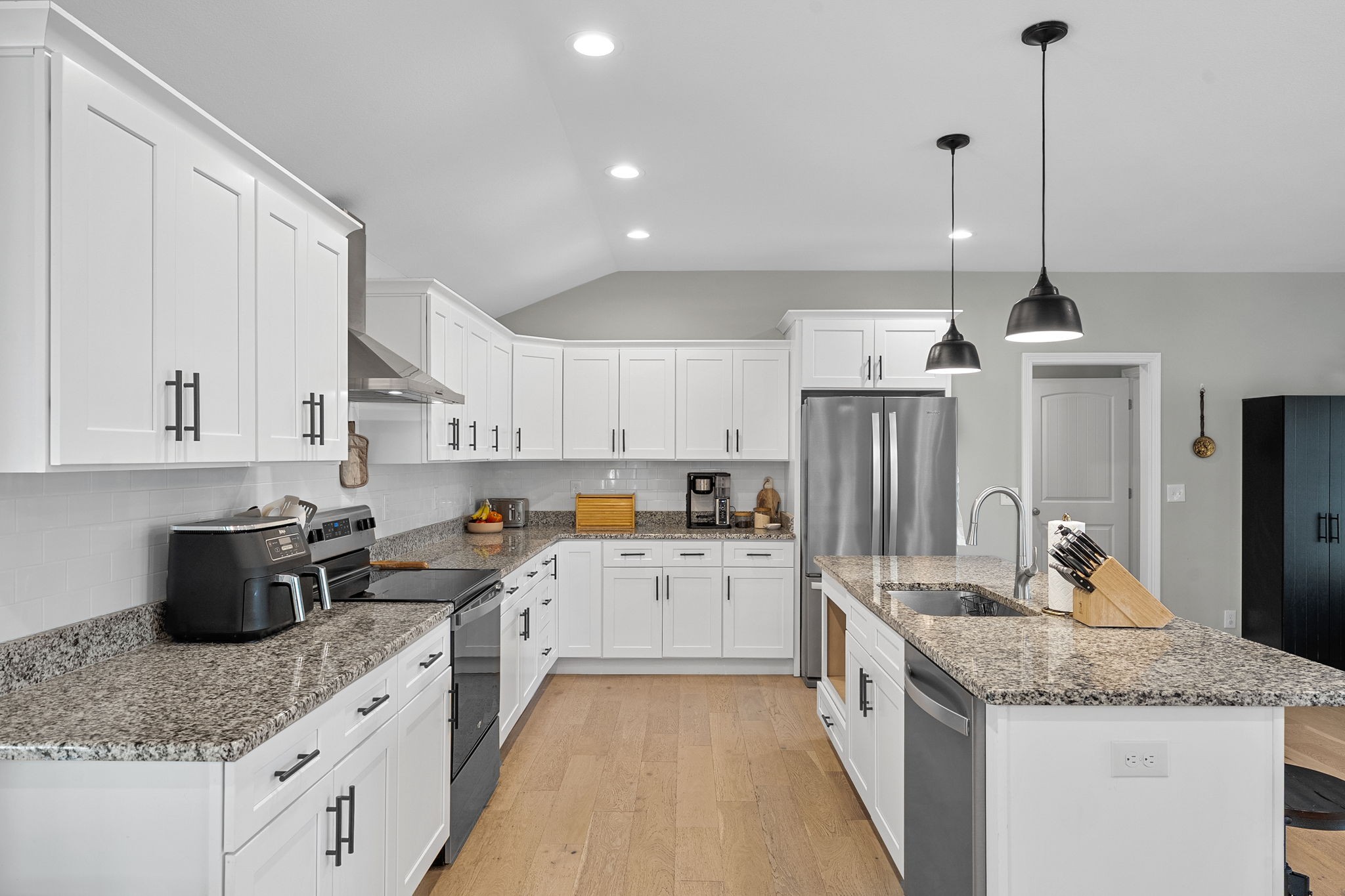 412 Belmont Road Clarksville, TN 37040 - Photo 19 of 60