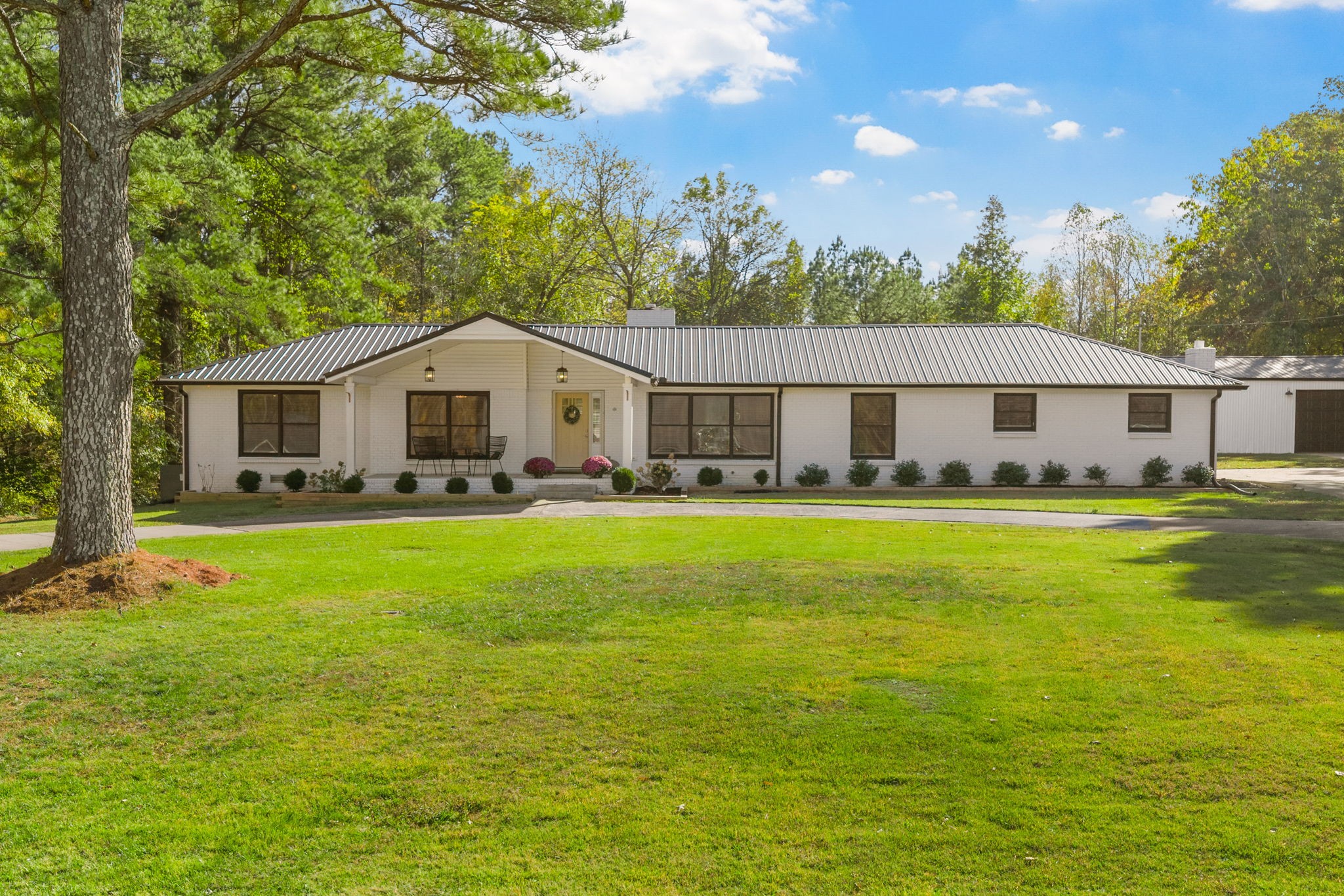 412 Belmont Road Clarksville, TN 37040 - Photo 5 of 60