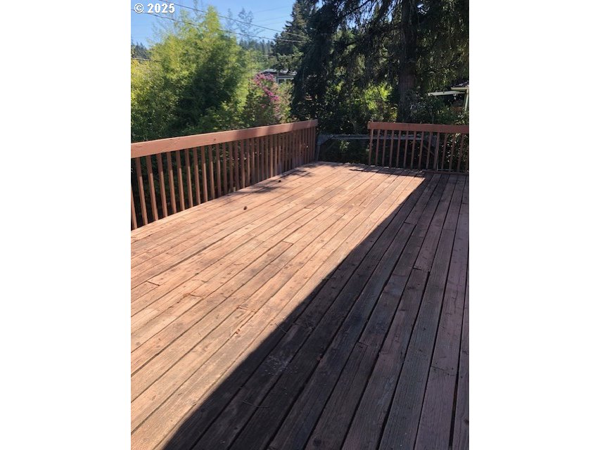 2765 Almaden Street Eugene, OR 97405 - Photo 21 of 24 a view of balcony