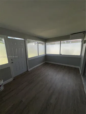 $2,400 | 3201 Northwest 4th Terrace, Unit 61, Pompano Beach, FL 33064