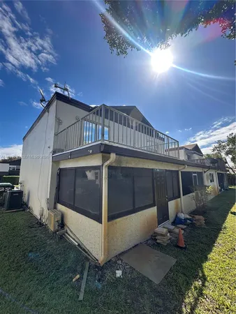 $2,400 | 3201 Northwest 4th Terrace, Unit 61, Pompano Beach, FL 33064