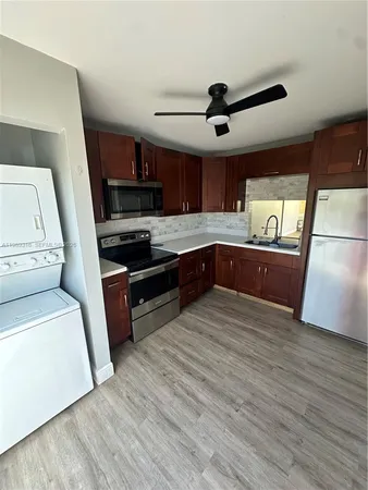$2,400 | 3201 Northwest 4th Terrace, Unit 61, Pompano Beach, FL 33064