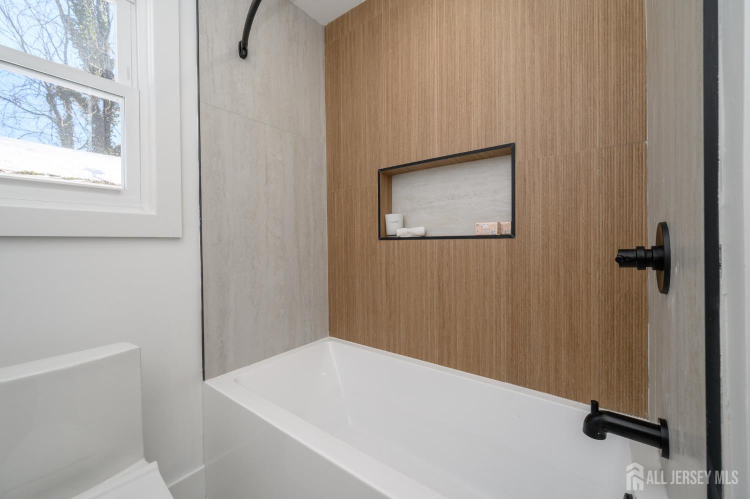 341 Forest Drive Union, NJ 07083 - Photo 19 of 44