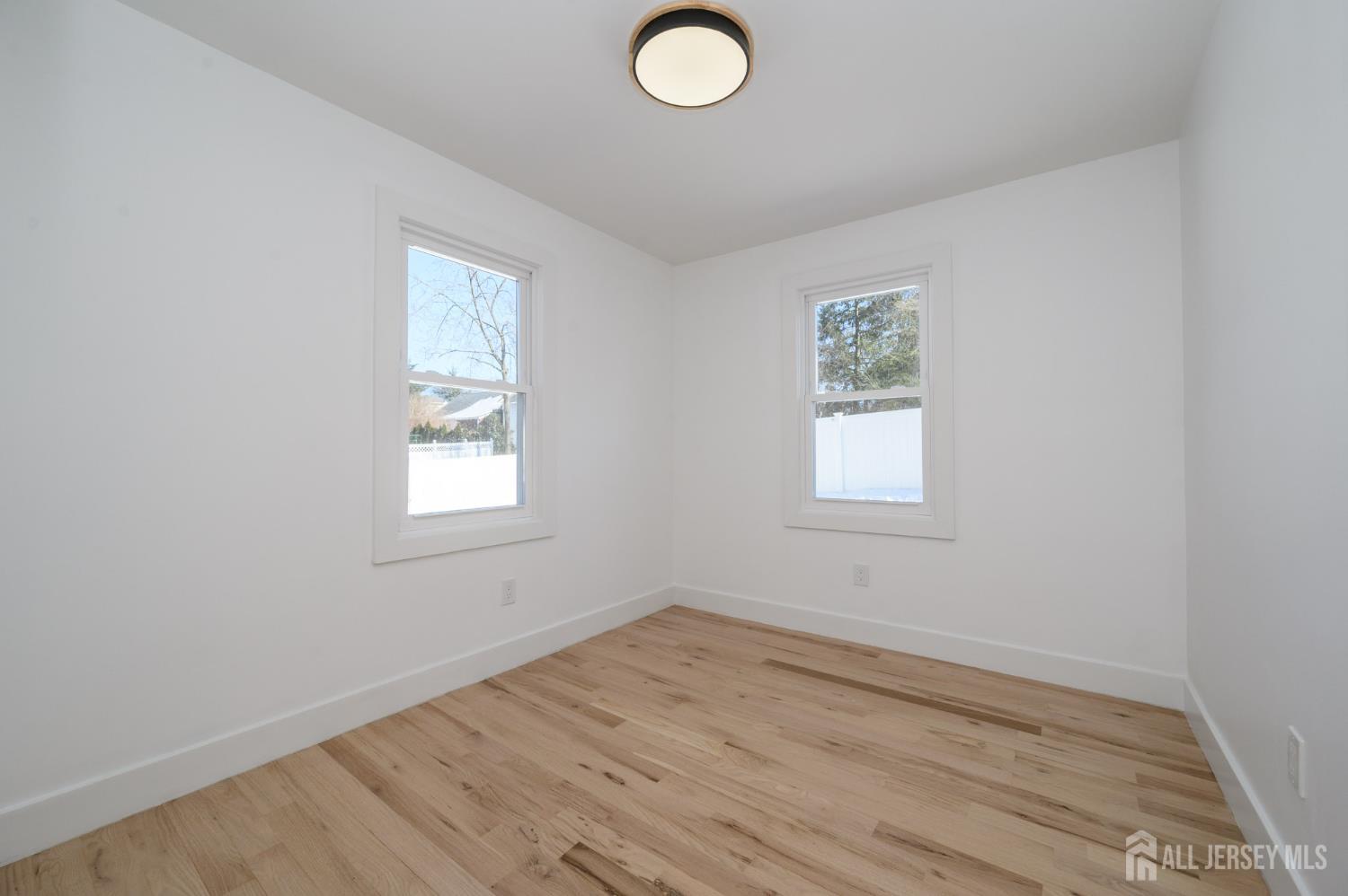 341 Forest Drive Union, NJ 07083 - Photo 23 of 44