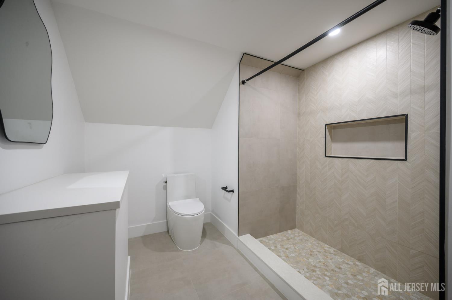 341 Forest Drive Union, NJ 07083 - Photo 31 of 44