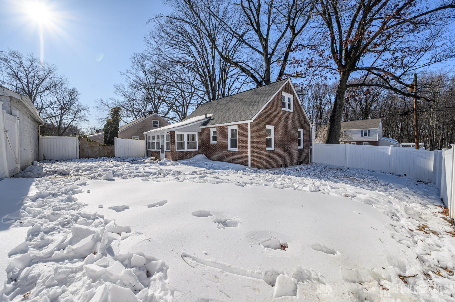 341 Forest Drive Union, NJ 07083 - Photo 42 of 44