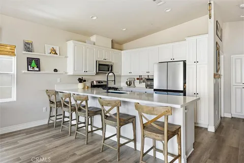 $699,000 | 331 Calle De Pueblo, Templeton, CA 93465