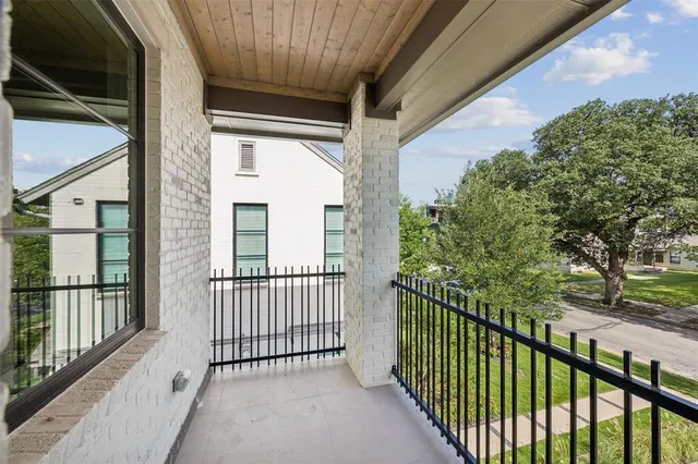 $2,095,000 | 5636 Winton Street, Dallas, TX 75206