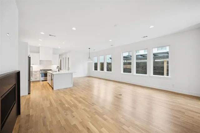 $2,095,000 | 5636 Winton Street, Dallas, TX 75206