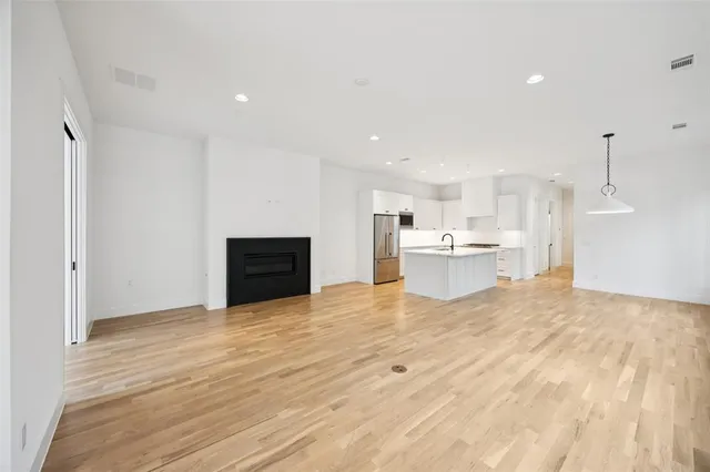 $2,095,000 | 5636 Winton Street, Dallas, TX 75206