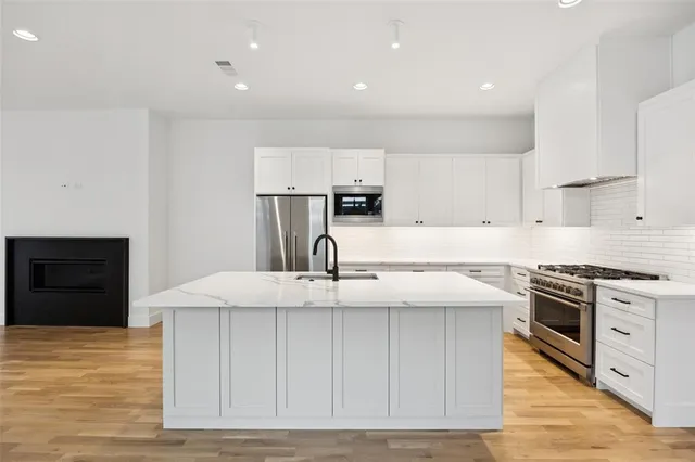 $2,095,000 | 5636 Winton Street, Dallas, TX 75206