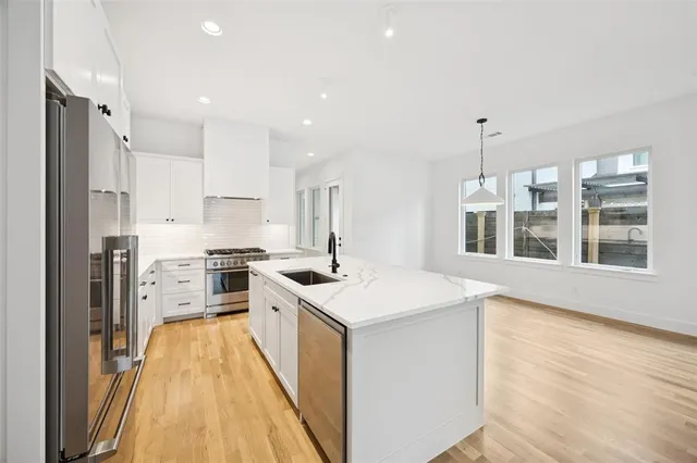 $2,095,000 | 5636 Winton Street, Dallas, TX 75206