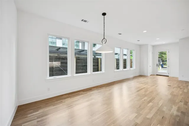 $2,095,000 | 5636 Winton Street, Dallas, TX 75206