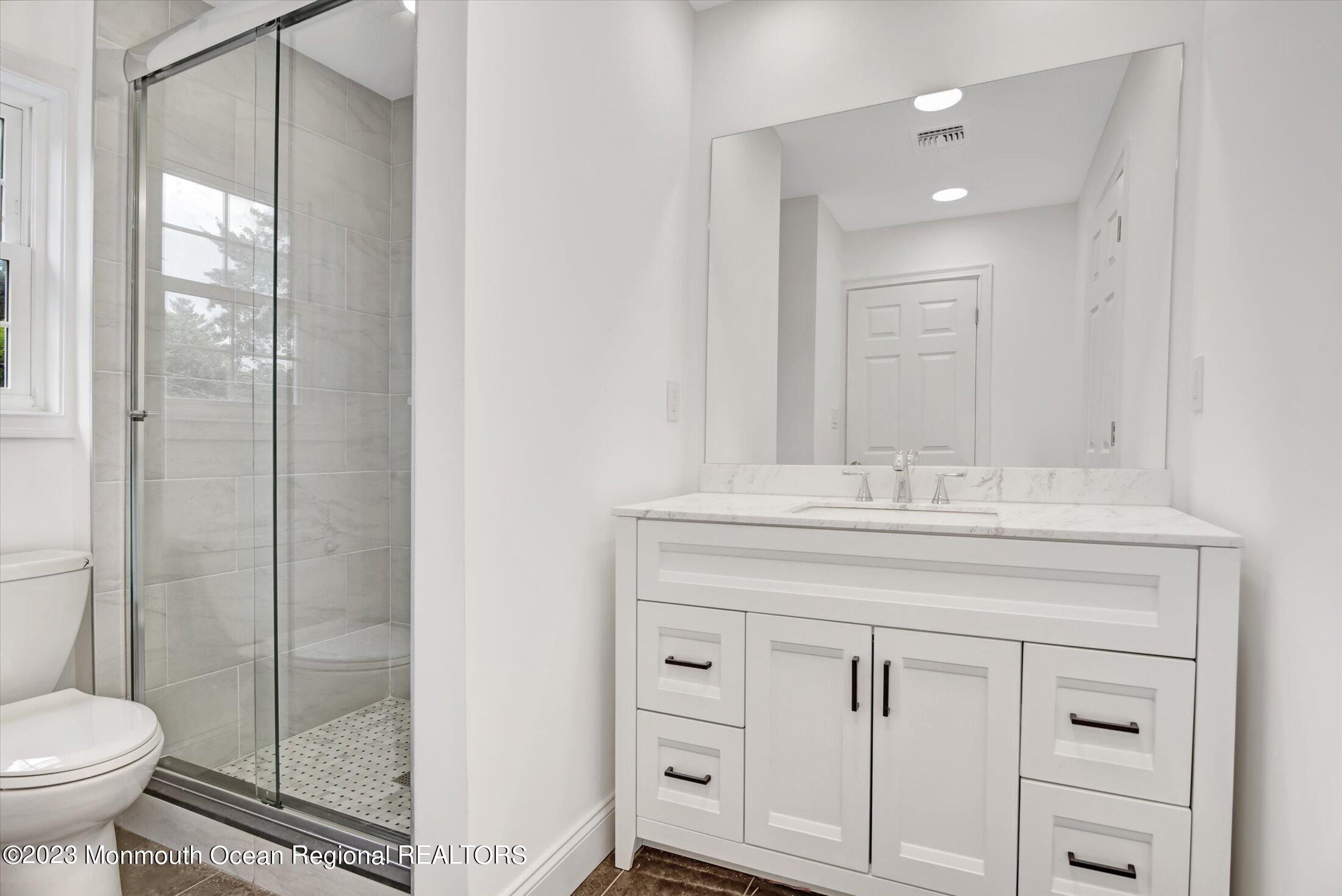 17 Canadian Woods Road Marlboro, NJ 07746 - Photo 23 of 28 24-Master Bathroom