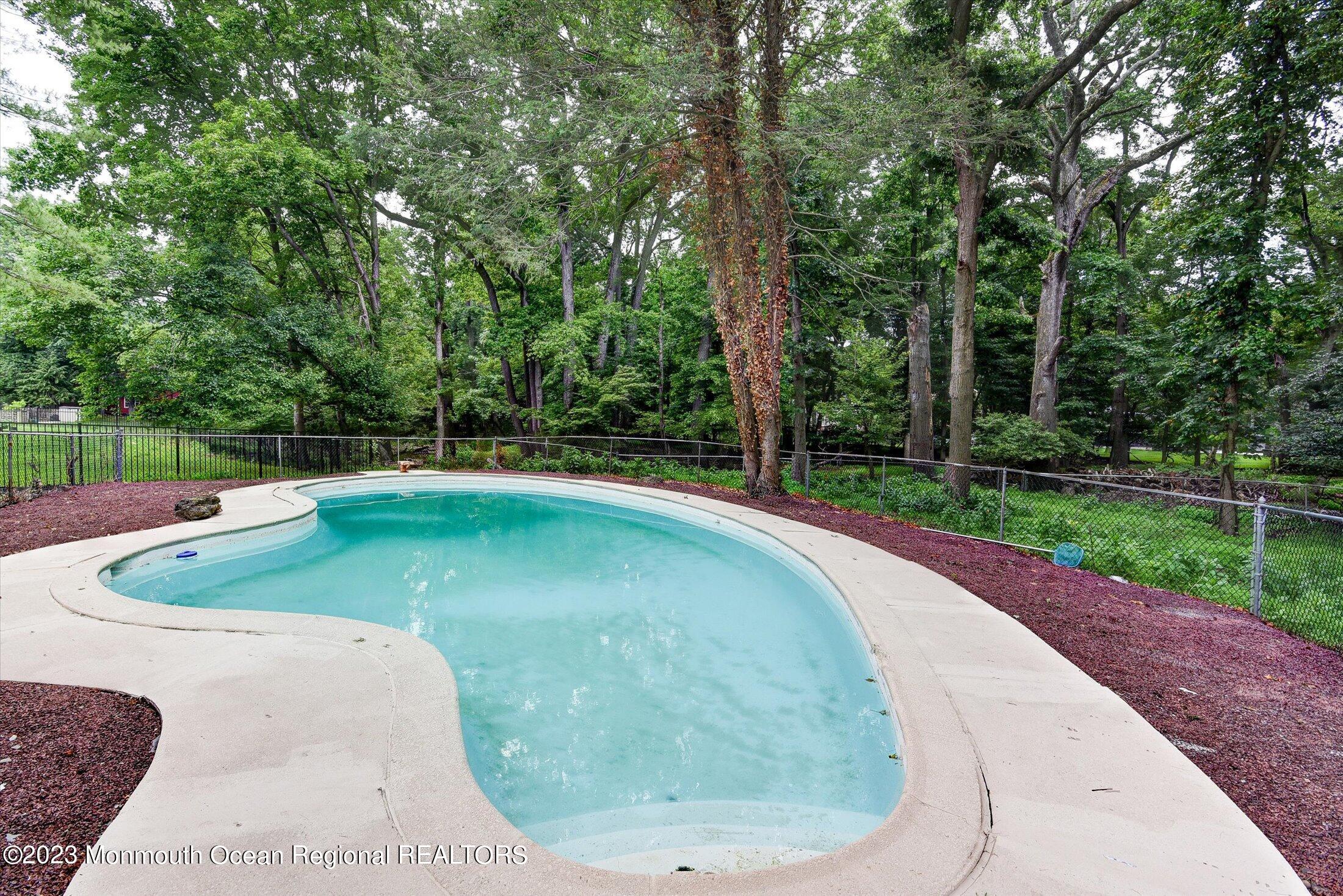 17 Canadian Woods Road Marlboro, NJ 07746 - Photo 27 of 28 28-Pool