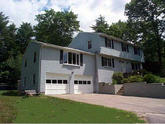 16 Jefferson Road Bedford, NH 03110 - Photo 1 of 1