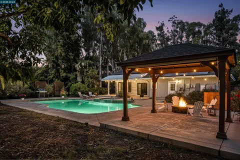 $2,999,888 | 254 Joseph Lane, Pleasanton, CA 94588