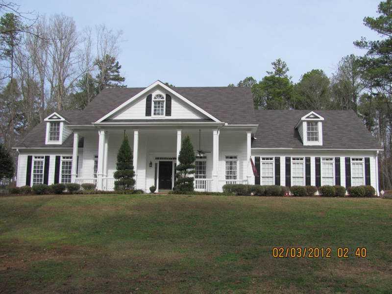 790 Criswell Road Southeast Monroe, GA 30655 - Photo 1 of 1 Exterior Front. Statley Home in Estate Setting
