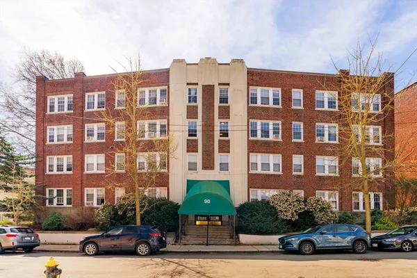 $464,900 | 90 Kilsyth Road, Unit 31, Boston, MA 02135