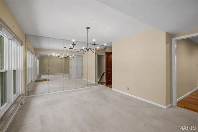 $585,000 | 1572 North Woodlawn Avenue, St. Louis, MO 63122