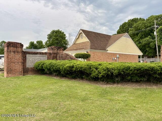 107 Peach Tree Drive Senatobia, MS 38668 - Photo 4 of 66 IMG_3563