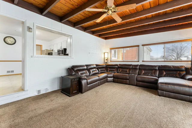 $435,000 | 11129 Martindale Drive, Westchester, IL 60154