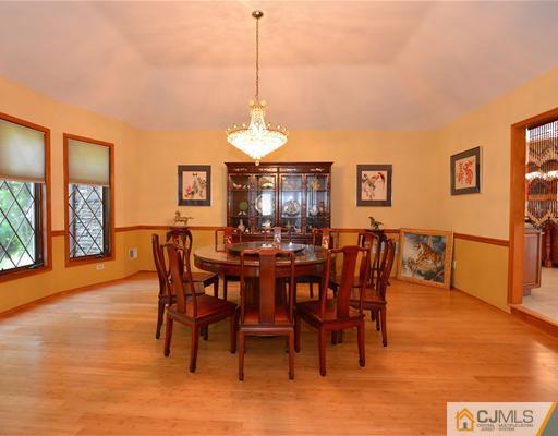 16 Pitt Road East Brunswick, NJ 08816 - Photo 7 of 20 Gallery Image 7