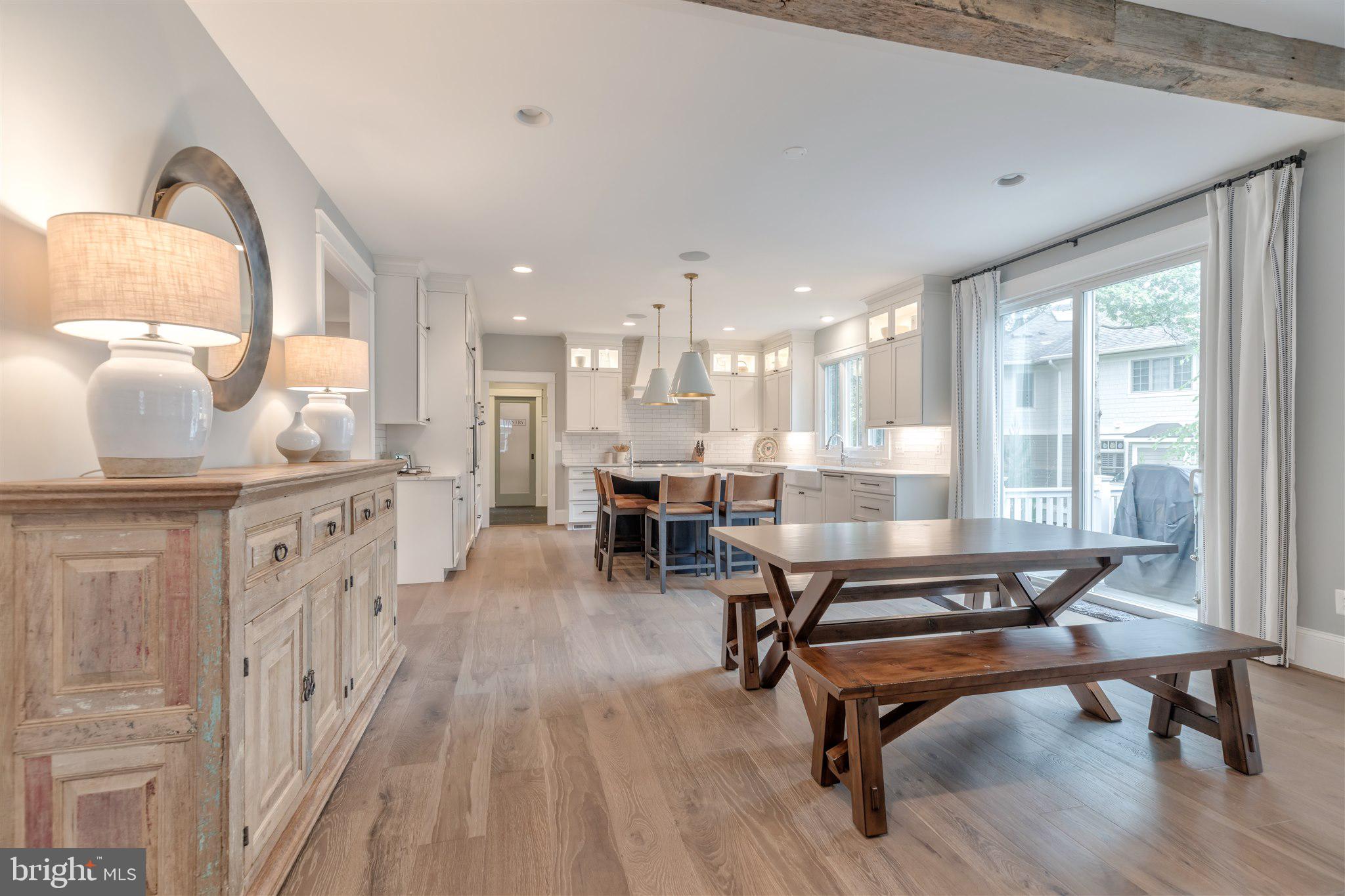 3609 John Marshall Drive Arlington, VA 22207 - Photo 25 of 71 Breakfast Area