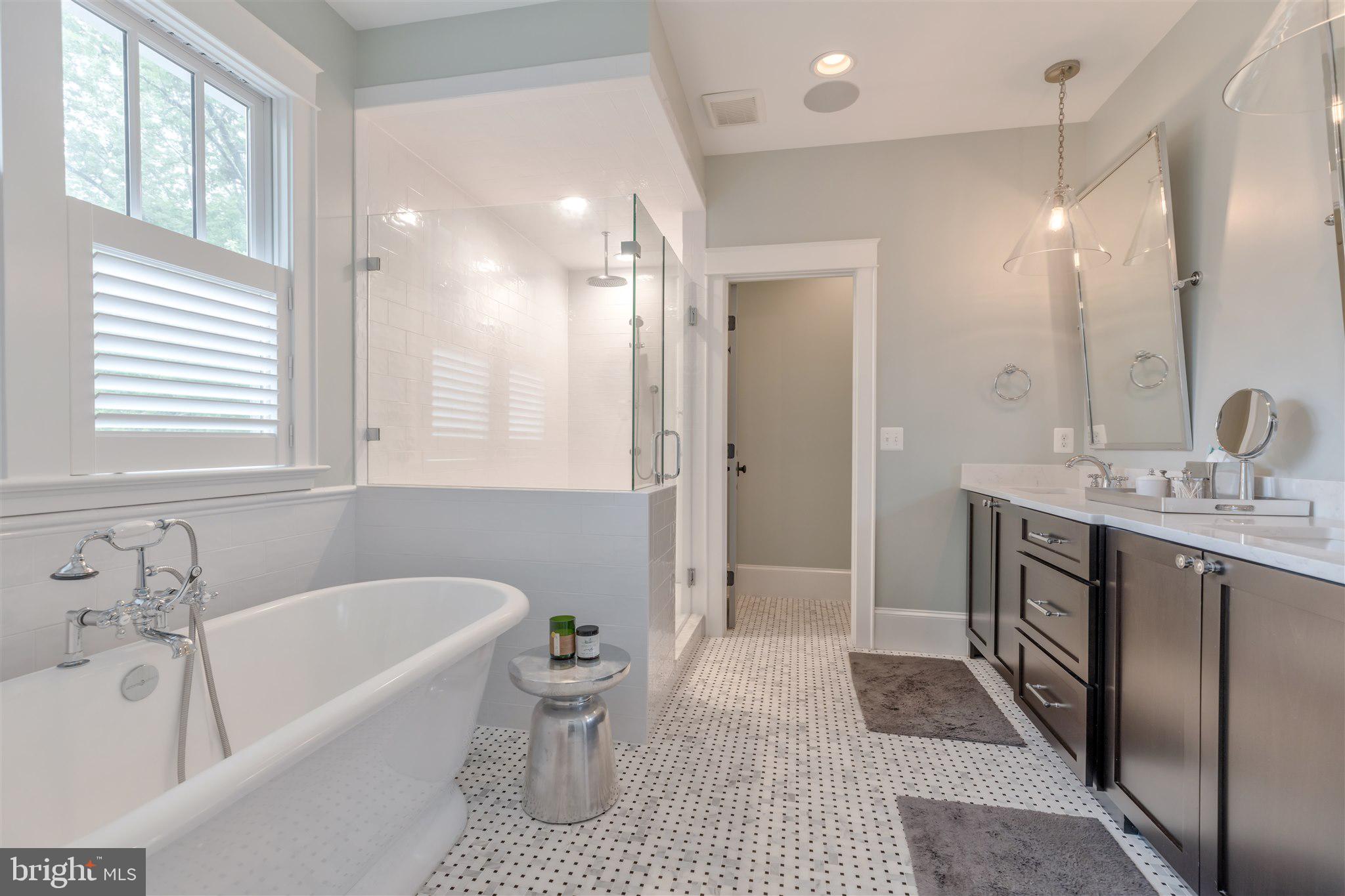 3609 John Marshall Drive Arlington, VA 22207 - Photo 40 of 71 Master Bath