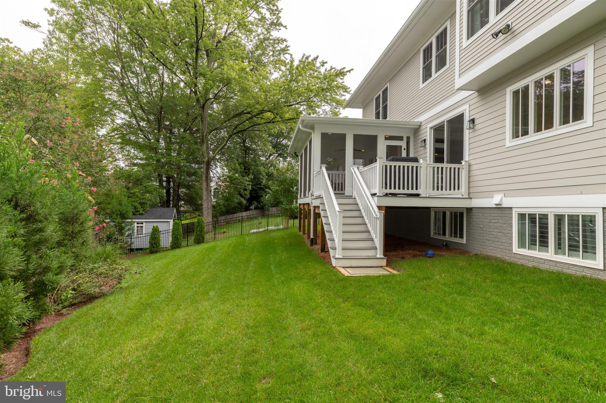 3609 John Marshall Drive Arlington, VA 22207 - Photo 68 of 71 Yard